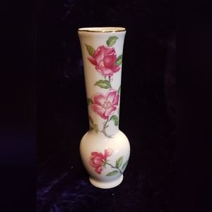 Vintage porcelin bud vase